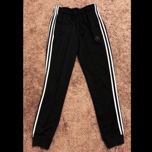 Adidas Athletic Stretchable Joggers